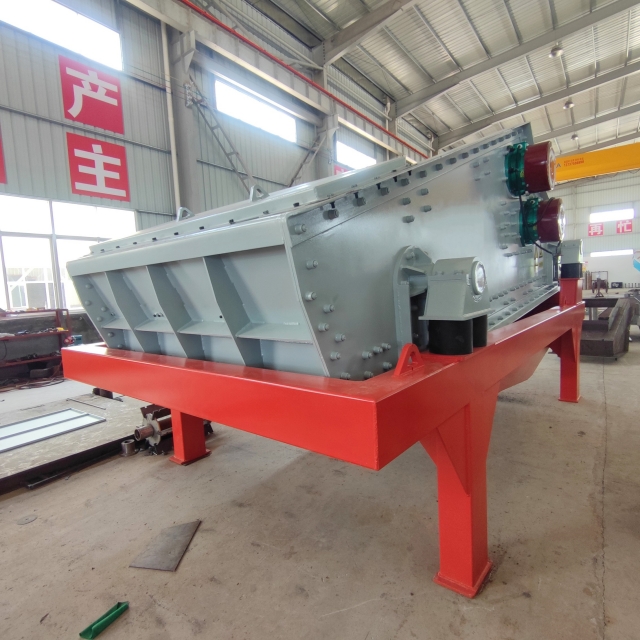 Adjustable High-capacity Panel-like Low-maintenance Dewatering Screen