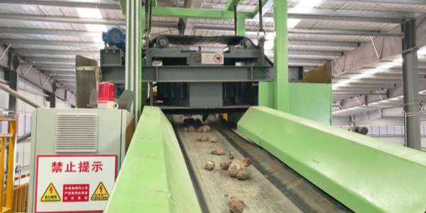 RUIJIE shock-resisant electromagnetic over-band separator for iron removal